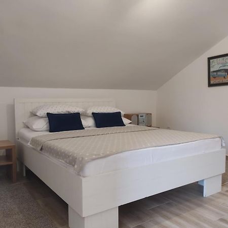 Apartment Maritimo Kotor Eksteriør billede