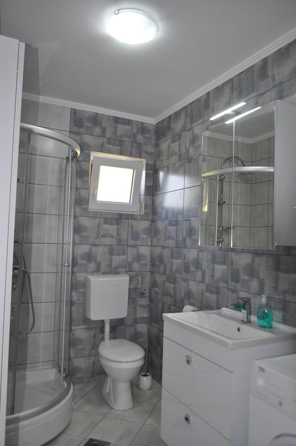 Apartment Maritimo Kotor Eksteriør billede