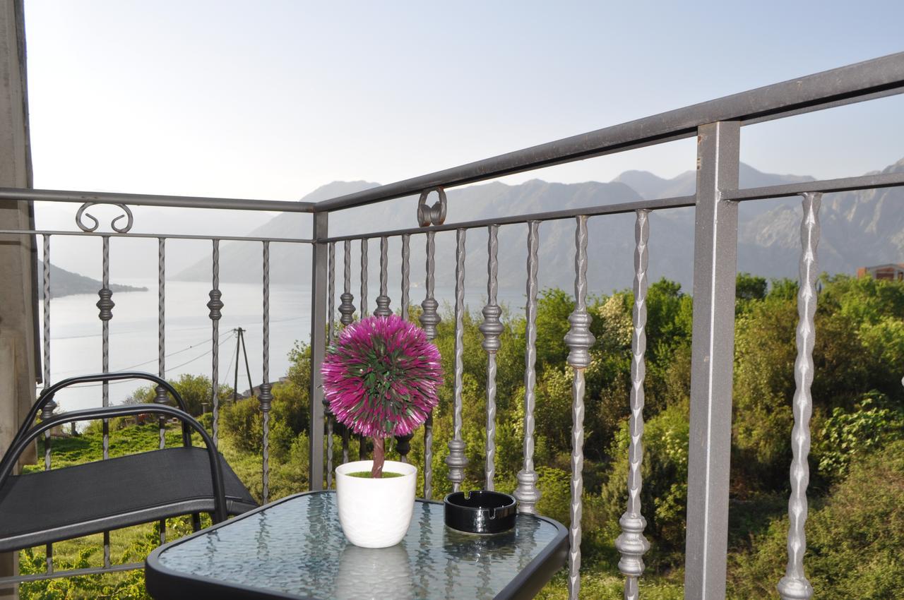 Apartment Maritimo Kotor Eksteriør billede