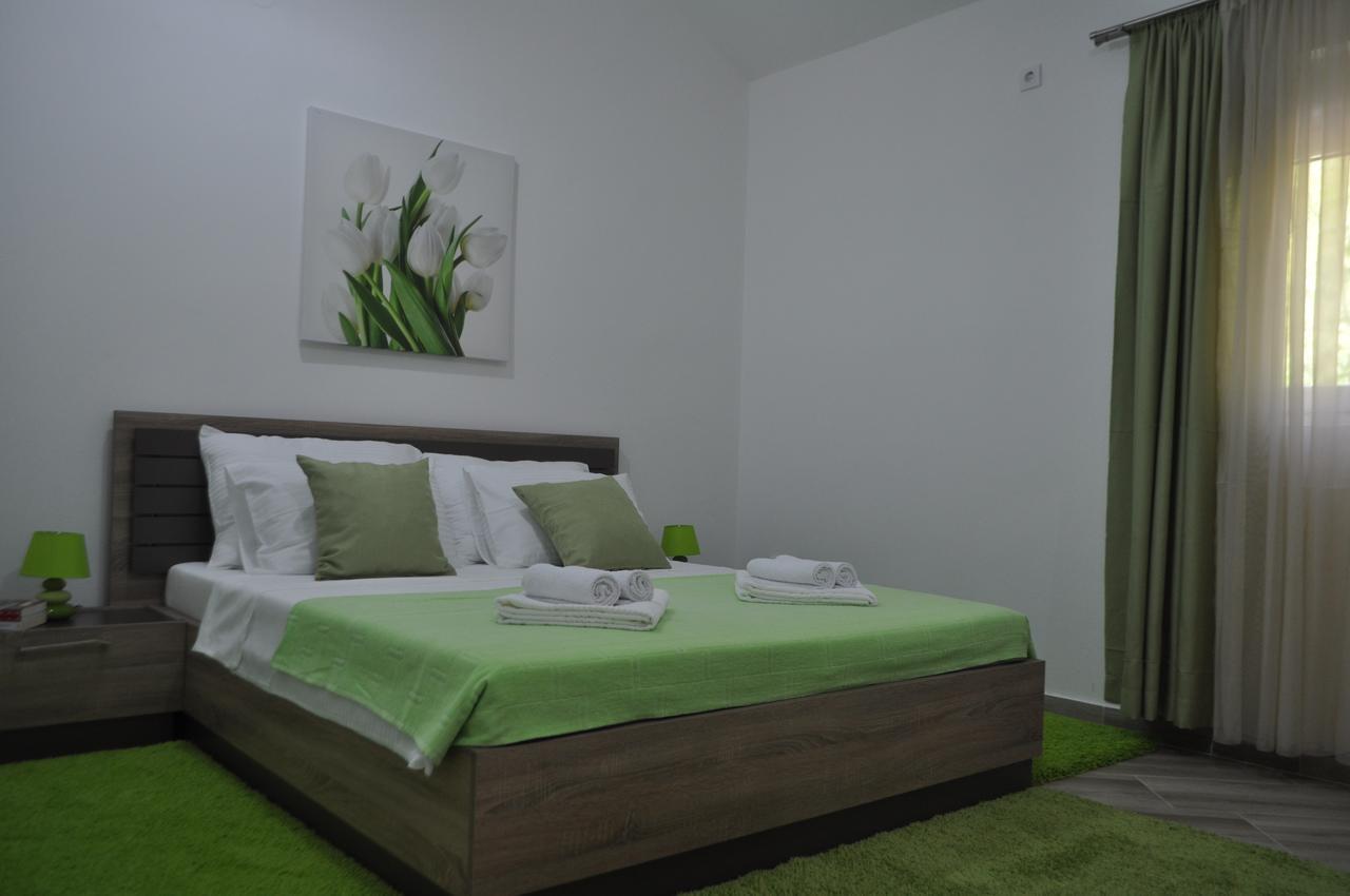 Apartment Maritimo Kotor Eksteriør billede