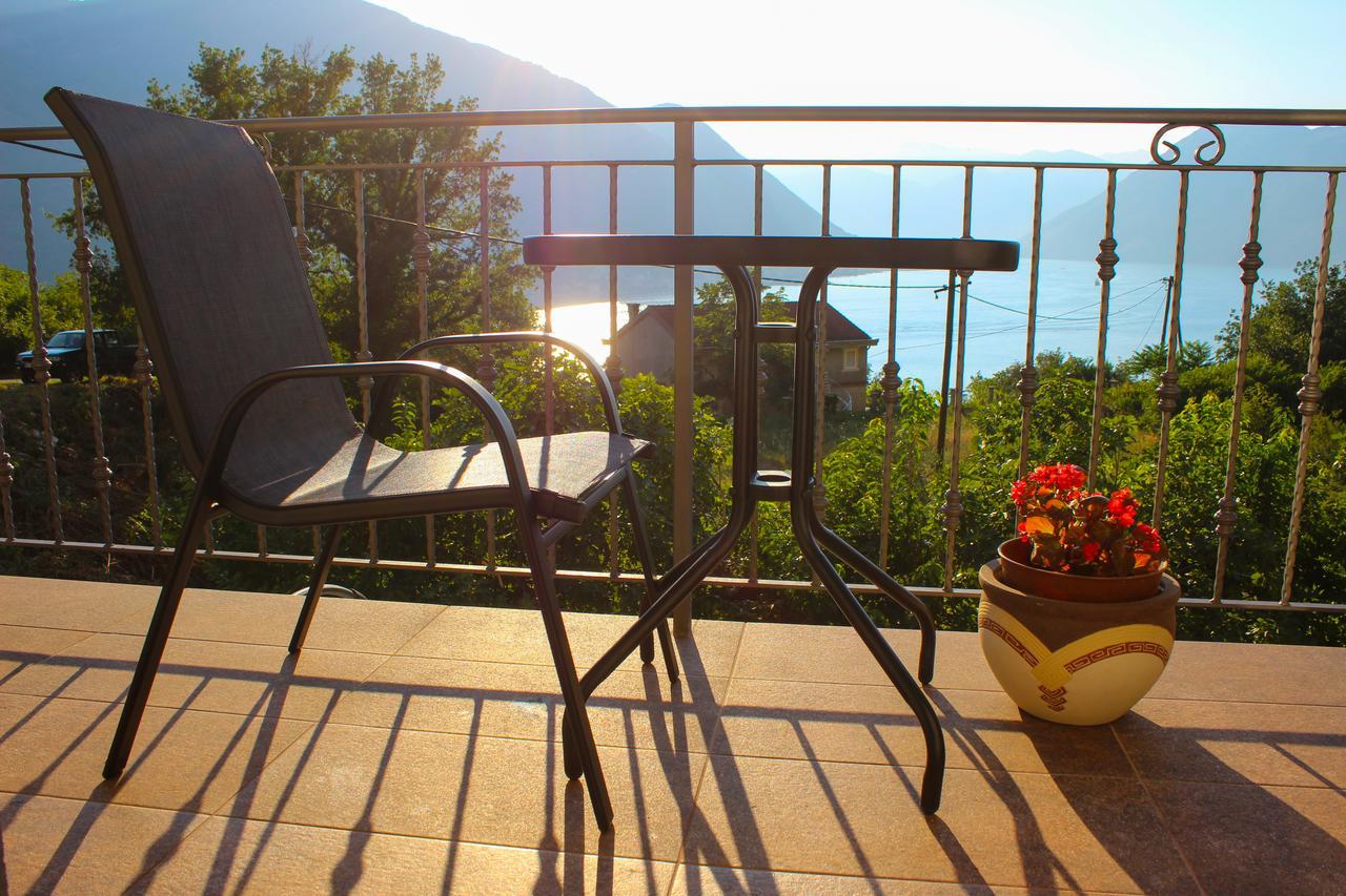 Apartment Maritimo Kotor Eksteriør billede