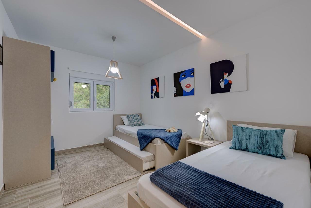 Apartment Maritimo Kotor Eksteriør billede