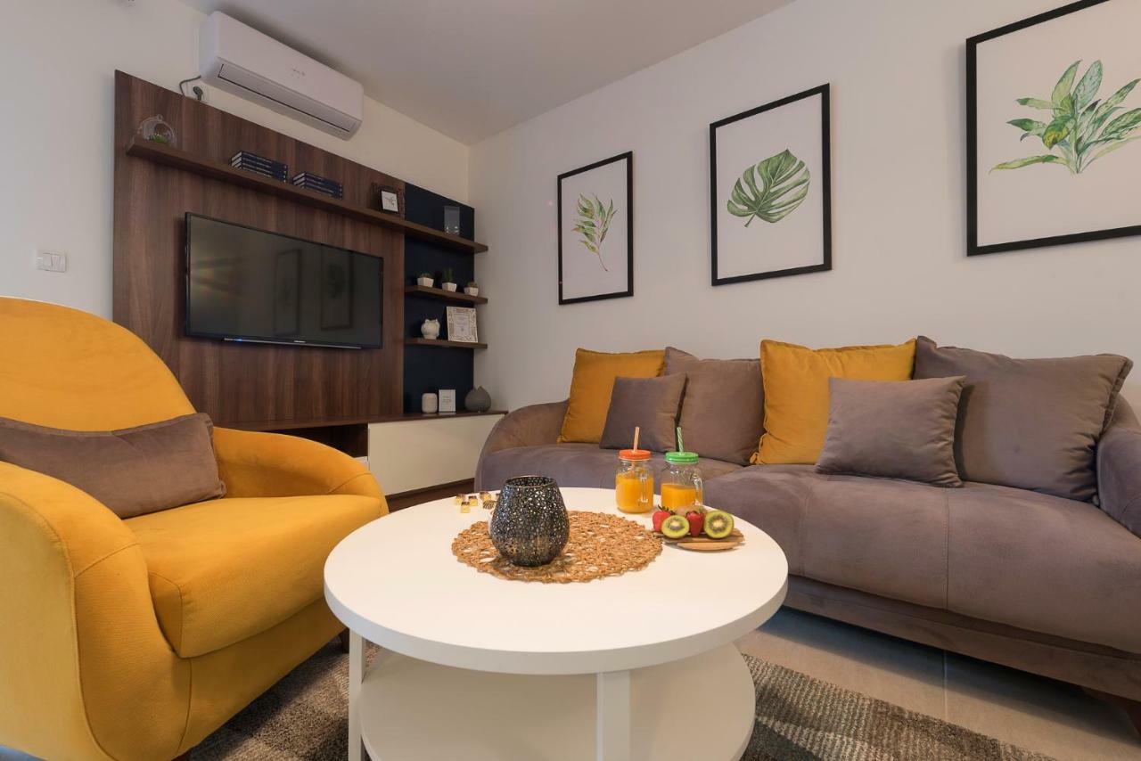Apartment Maritimo Kotor Eksteriør billede